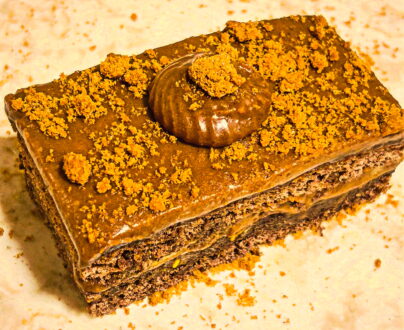 Chocolate Lotus Gateau $3.75 (#368)